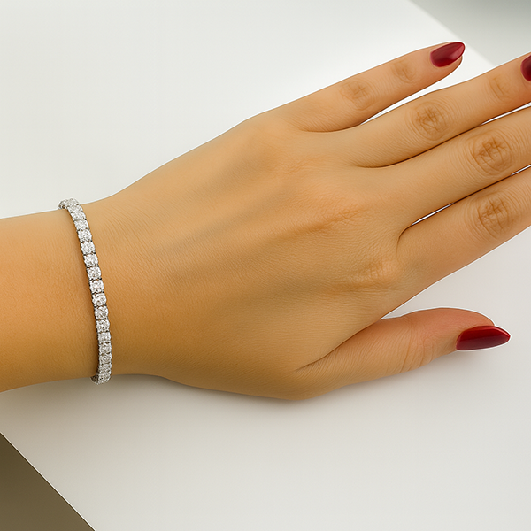 Round Cut 6 Carats Sparkling Diamond Tennis Bracelet White Gold 14K