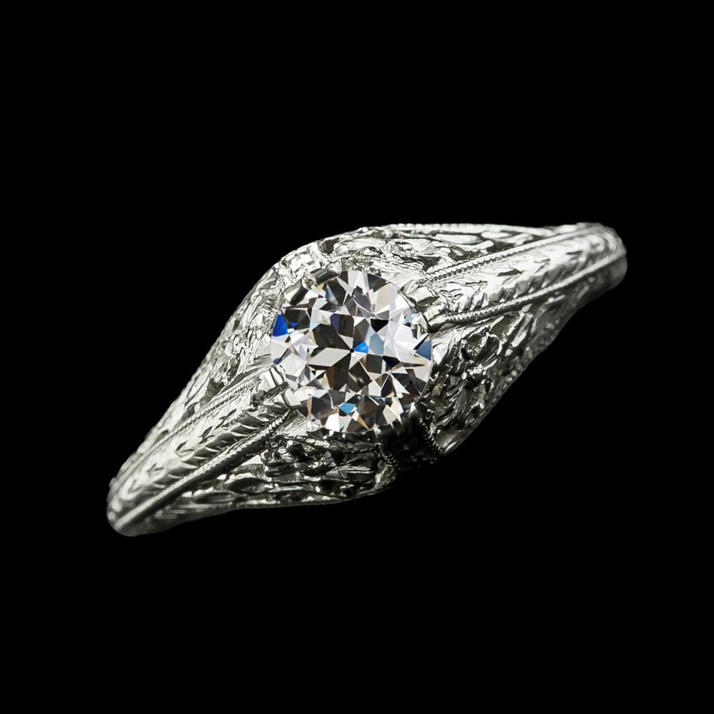 Anel de diamante de corte redondo