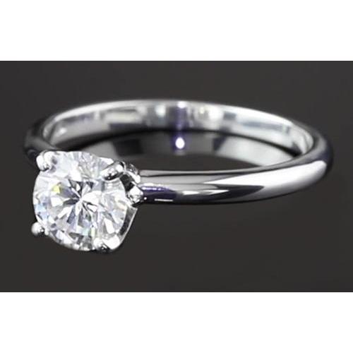 Anel de noivado de diamante redondo de 1.25 em ouro branco 14K - harrychadent.pt