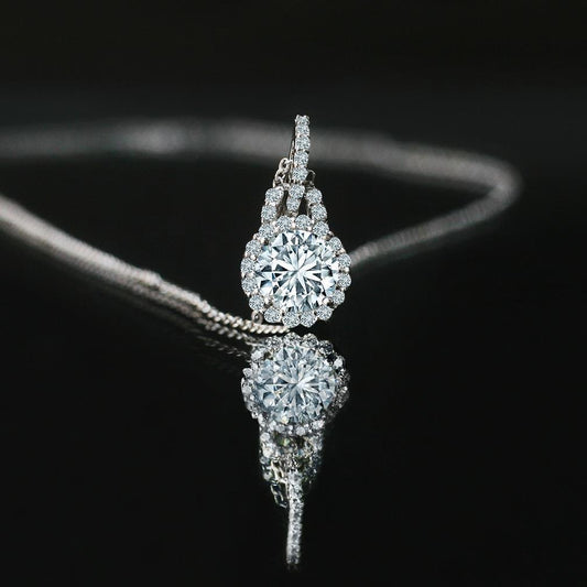 Colar de diamante redondo Halo de 1.27 ct e pingente de ouro branco 14K - harrychadent.pt