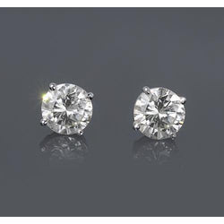 1.50 Carats Round Diamond Stud Earring