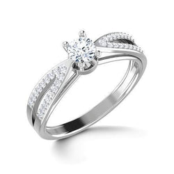 2 Carats Brilliant Cut Diamond Solitaire Ring With Accents