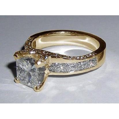 Anel de noivado de diamante personalizado Princess Cut Pave 4.25 quilates - harrychadent.pt