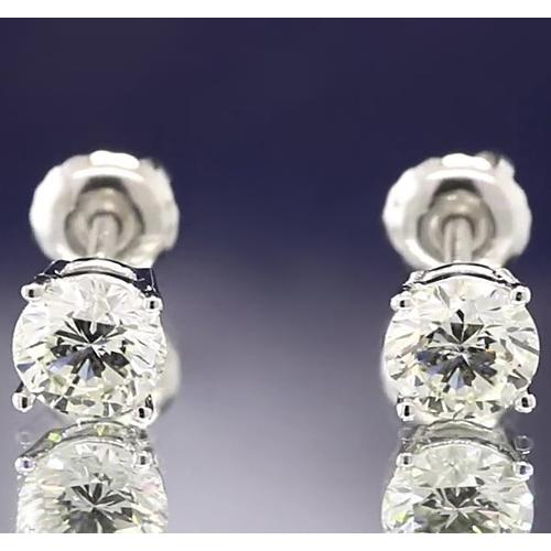 Brinco com pregos de diamante redondo de quatro pontas de 1.50 quilates - harrychadent.pt