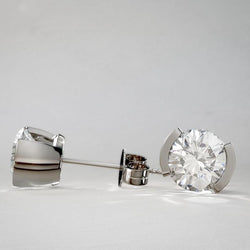 Sparkling 3 Carats Round Cut Diamonds Women Stud Earrings White Gold