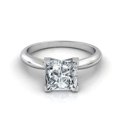 Sparkling Princess Cut 2.90 Carats Diamond Solitaire Ring