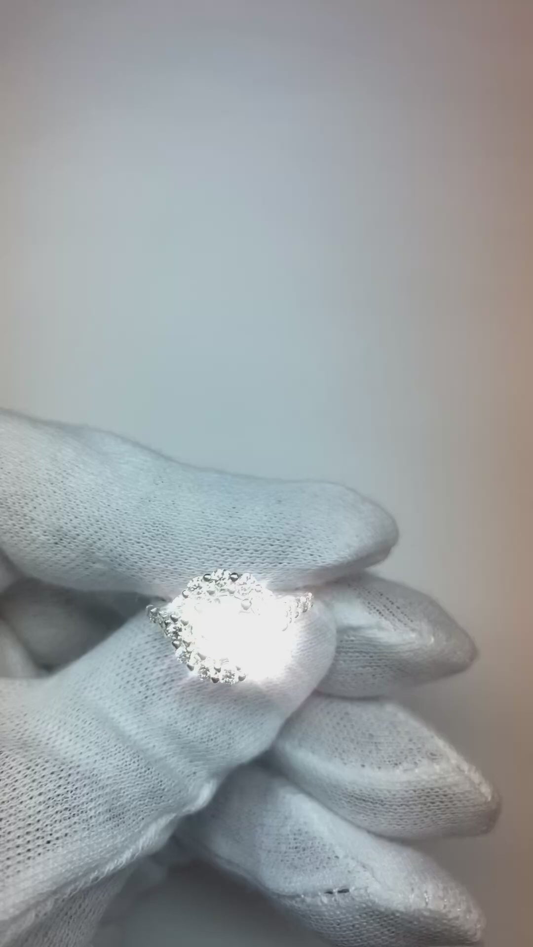 Halo redondo antigo corte de mina anel de diamante flor estilo ouro 6 quilates